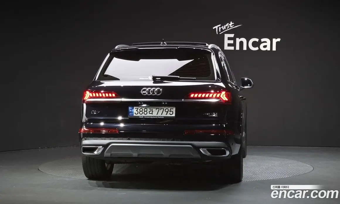 Audi Q7 2021 3.0 автомат (гидро), фото 3 Audi Q7 2021 3.0 автомат (гидро), фото 3