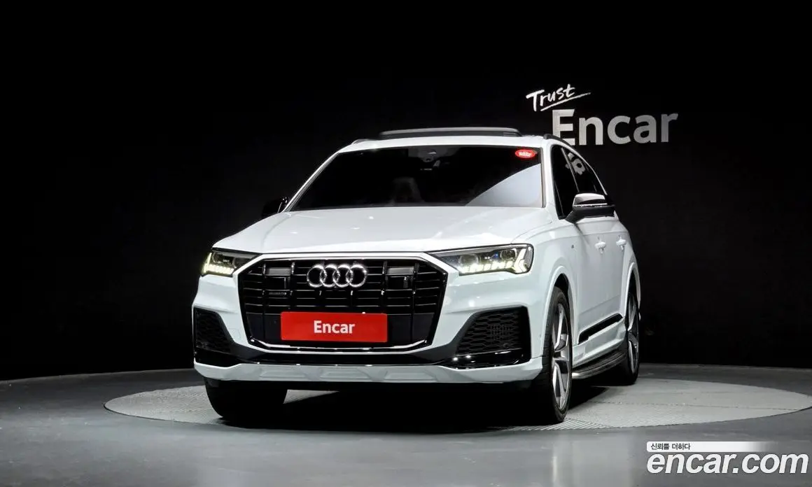 Audi Q7 2023 3.0 автомат (гидро), фото 3