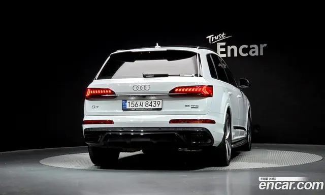 Audi Q7 2023 3.0 автомат (гидро), миниатюра 4