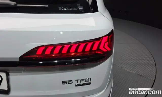 Audi Q7 2023 3.0 автомат (гидро), миниатюра 9