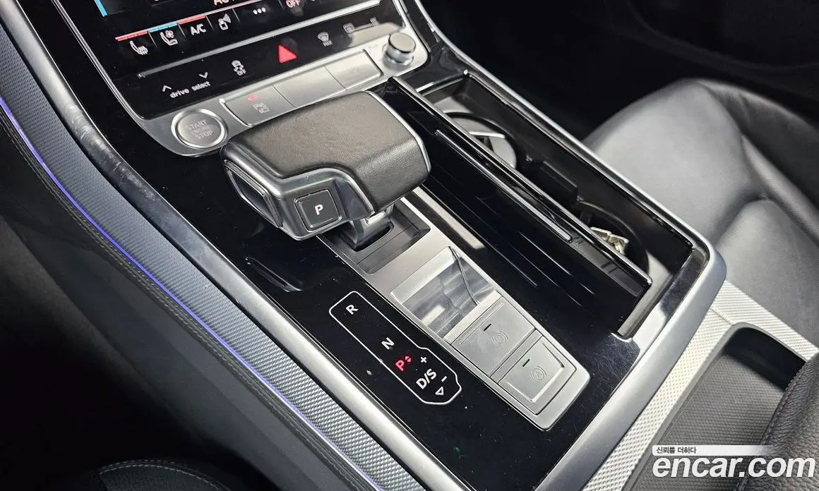 Audi Q8 2020 3.0 автомат (гидро), фото 11 Audi Q8 2020 3.0 автомат (гидро), фото 11
