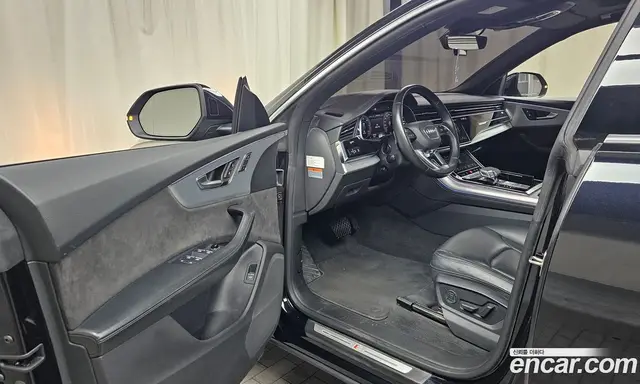 Audi Q8 2020 3.0 автомат (гидро), миниатюра 12