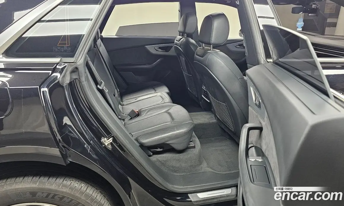 Audi Q8 2020 3.0 автомат (гидро), фото 16 Audi Q8 2020 3.0 автомат (гидро), фото 16
