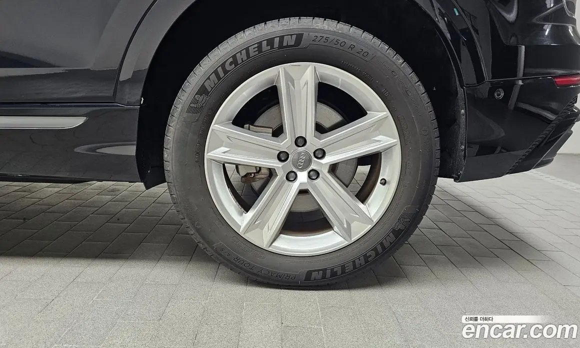Audi Q8 2020 3.0 автомат (гидро), фото 6 Audi Q8 2020 3.0 автомат (гидро), фото 6