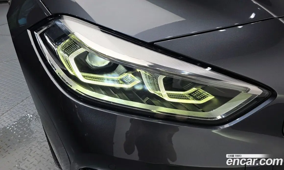 BMW 1 серия 2020 2.0 автомат (гидро), фото 8