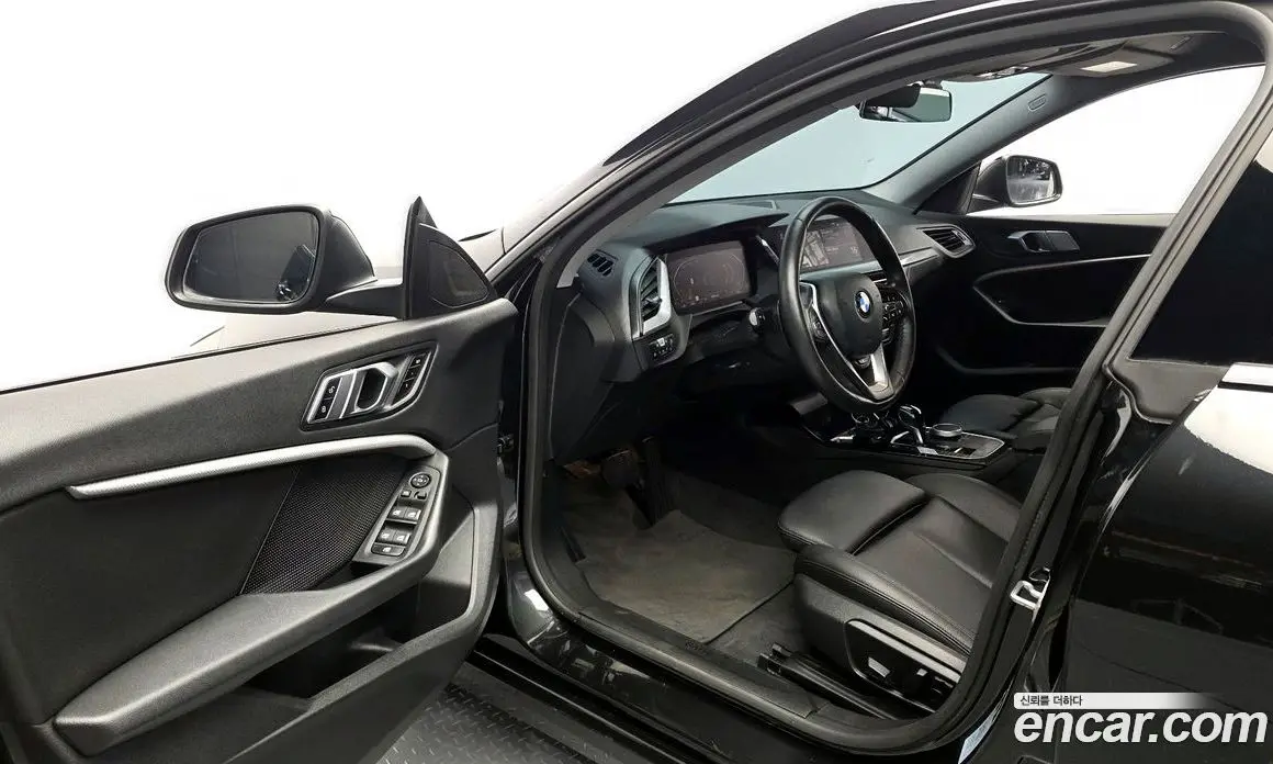 BMW 2 серия 2022 2.0 автомат (гидро), фото 13 BMW 2 серия 2022 2.0 автомат (гидро), фото 13