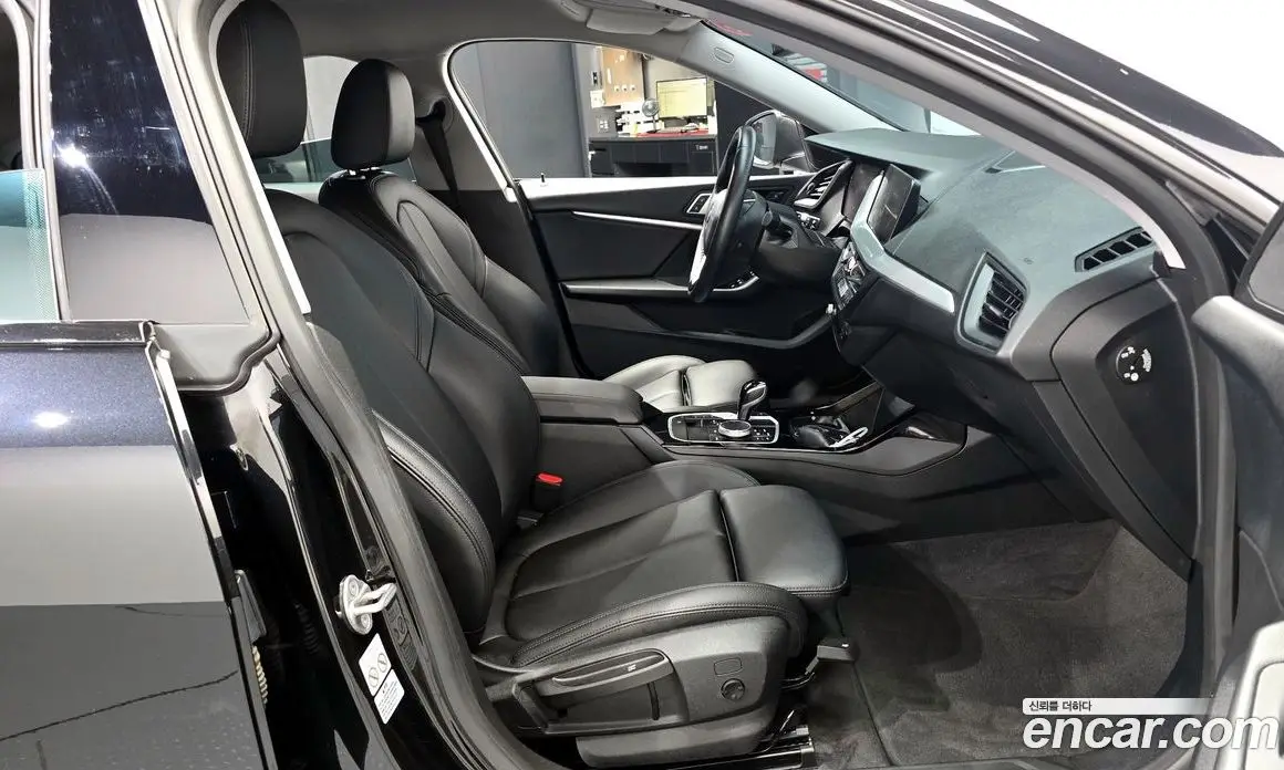 BMW 2 серия 2022 2.0 автомат (гидро), фото 17 BMW 2 серия 2022 2.0 автомат (гидро), фото 17