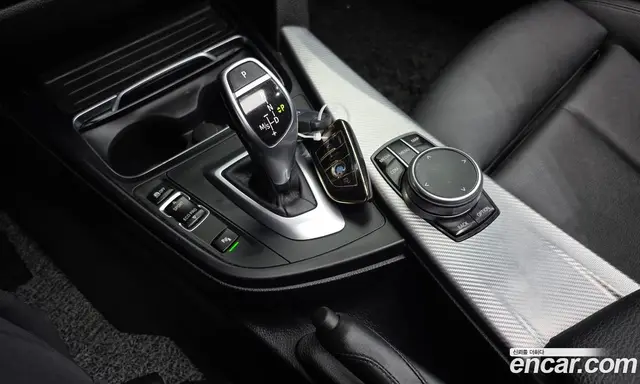 BMW 3 серия 2018 2.0 автомат (гидро), миниатюра 11
