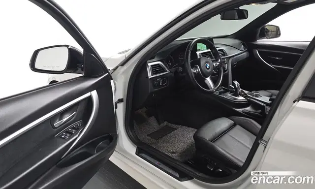 BMW 3 серия 2018 2.0 автомат (гидро), миниатюра 12