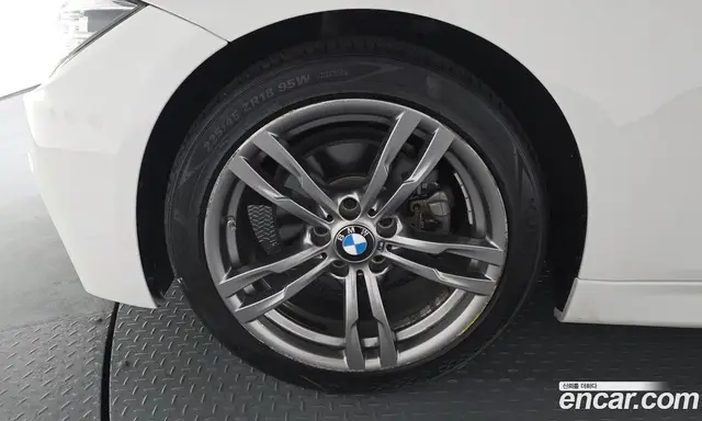 BMW 3 серия 2018 2.0 автомат (гидро), миниатюра 4