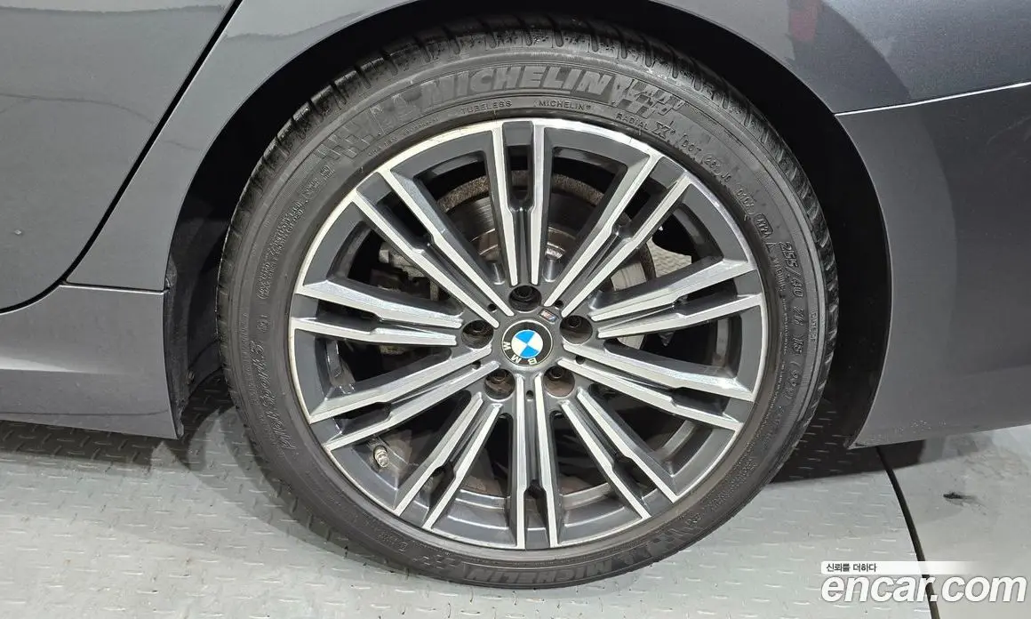 BMW 3 серия 2021 2.0 автомат (гидро), фото 7