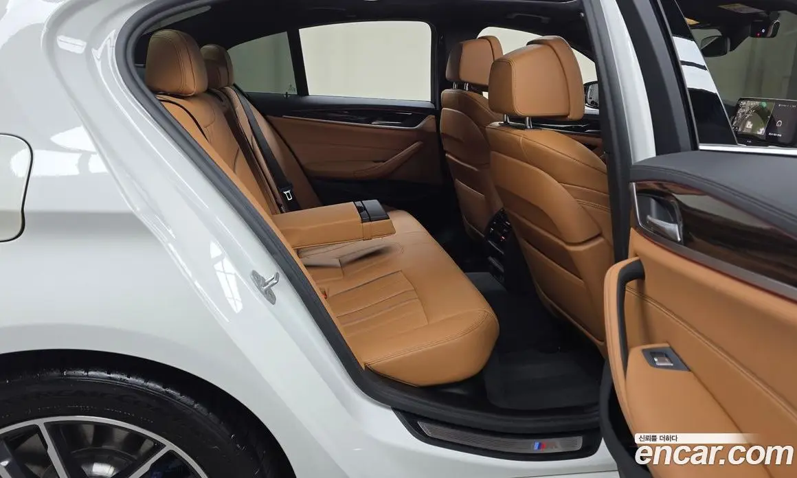 BMW 5 серия 2020 2.0 автомат (гидро), фото 17