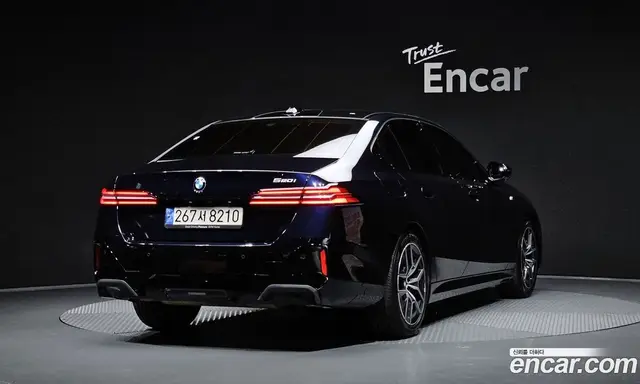 BMW 5 серия 2023 2.0 автомат (гидро), миниатюра 2