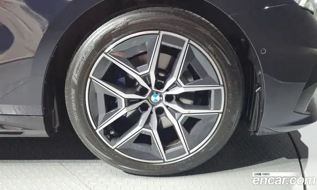 BMW 5 серия 2023 2.0 автомат (гидро), миниатюра 7