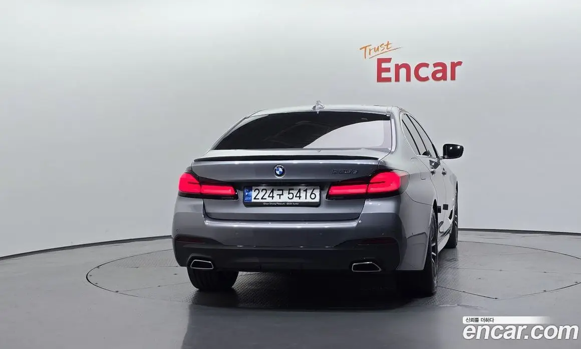 BMW 5 серия 2023 2.0 автомат (гидро), фото 4