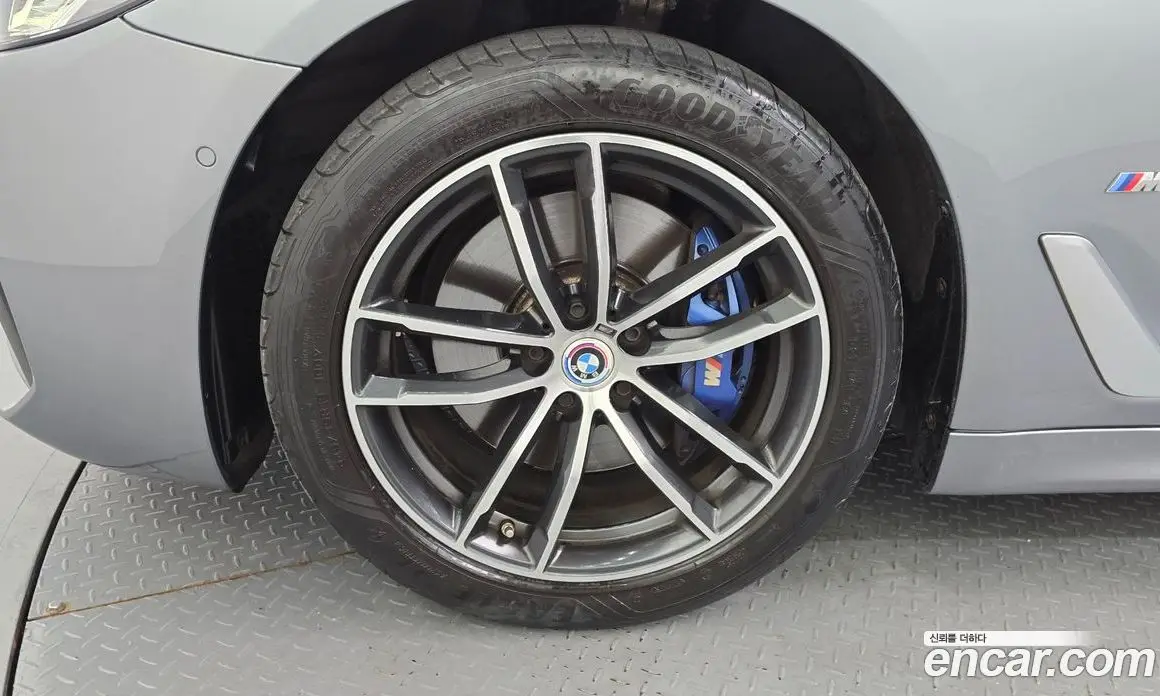 BMW 5 серия 2023 2.0 автомат (гидро), фото 5