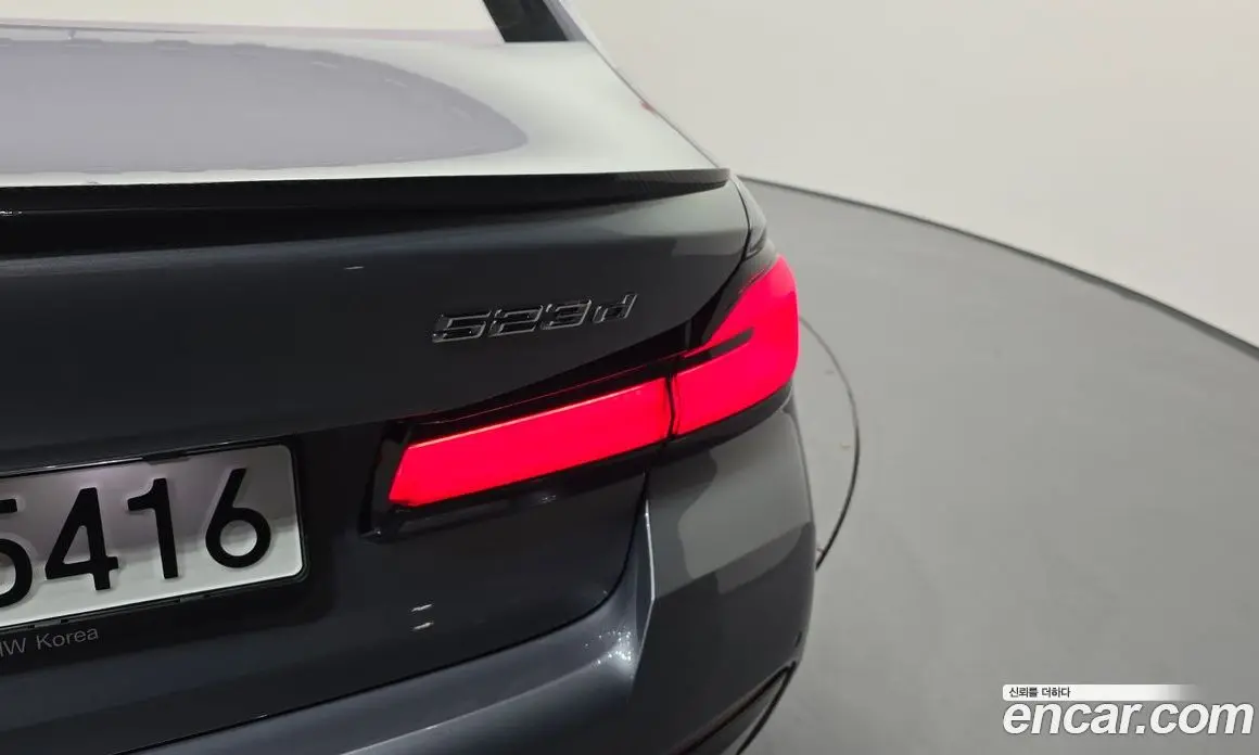 BMW 5 серия 2023 2.0 автомат (гидро), фото 9