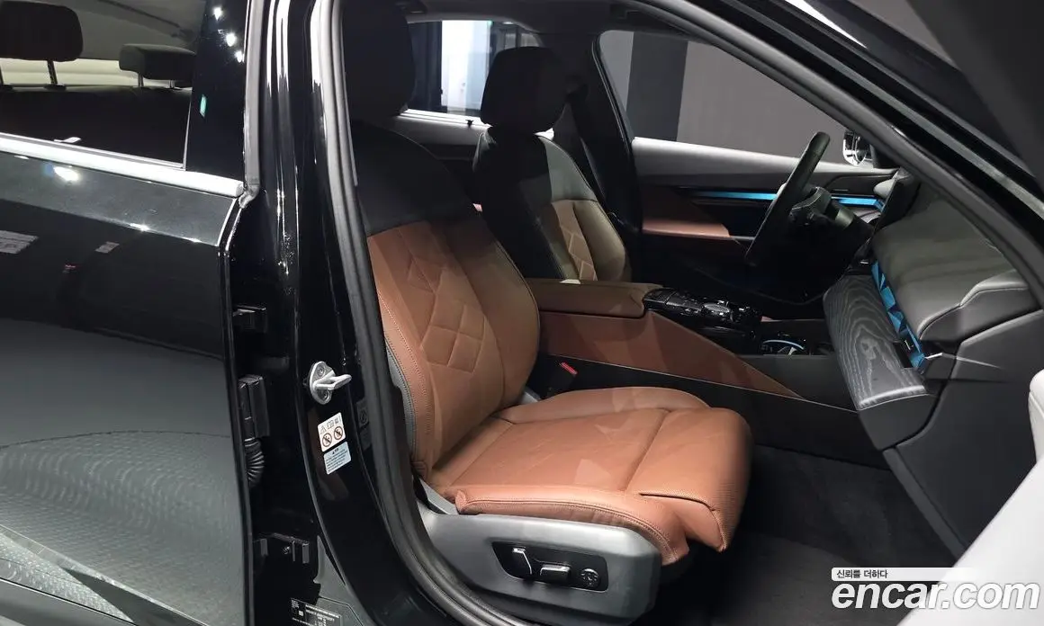 BMW 5 серия 2023 2.0 автомат (гидро), фото 16 BMW 5 серия 2023 2.0 автомат (гидро), фото 16