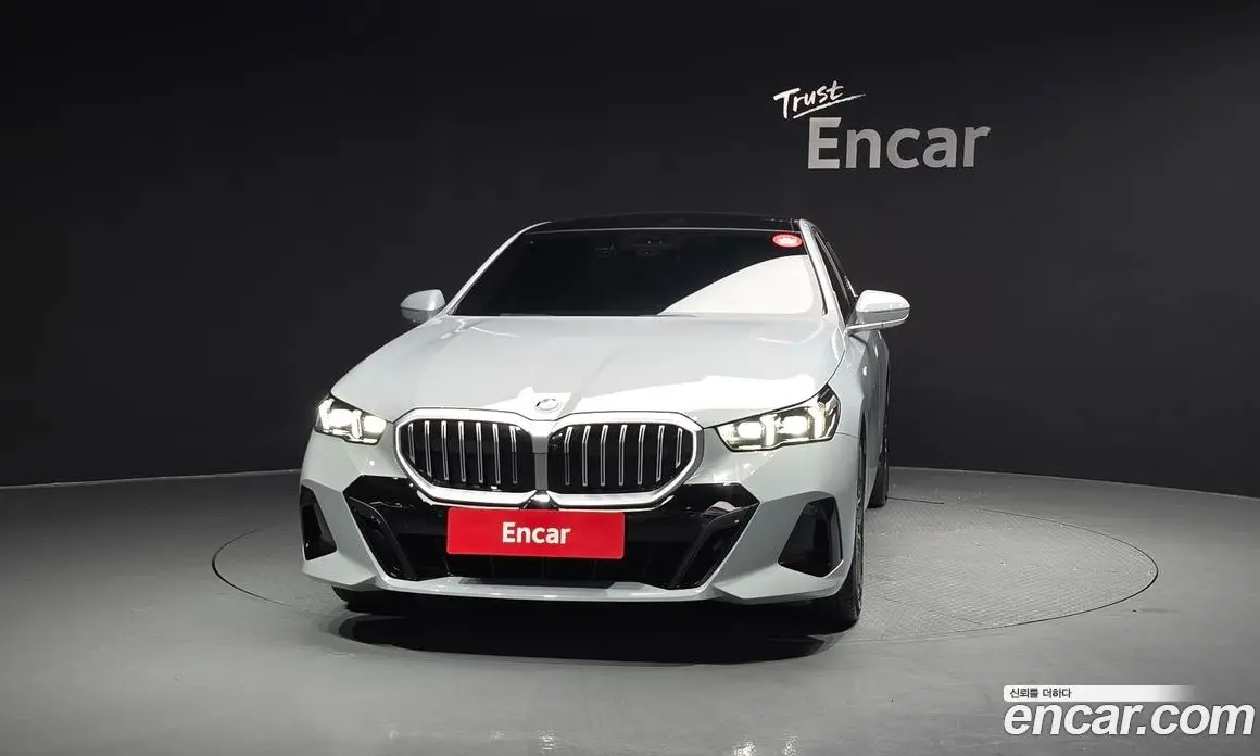 BMW 5 серия 2024 2.0 автомат (гидро), фото 3