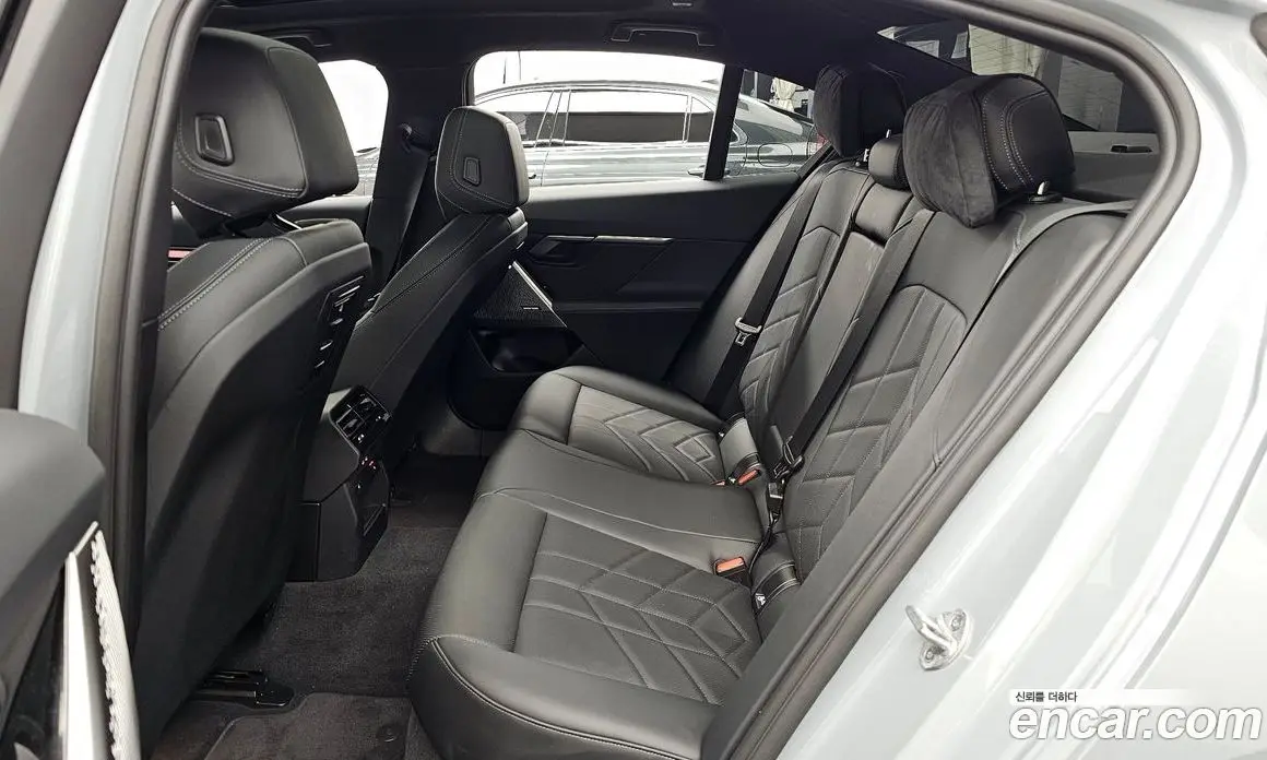 BMW 5 серия 2026 2.0 автомат (гидро), фото 16 BMW 5 серия 2026 2.0 автомат (гидро), фото 16