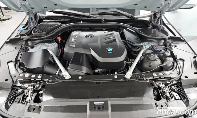 BMW 5 серия 2026 2.0 автомат (гидро), миниатюра 6 BMW 5 серия 2026 2.0 автомат (гидро), миниатюра 6