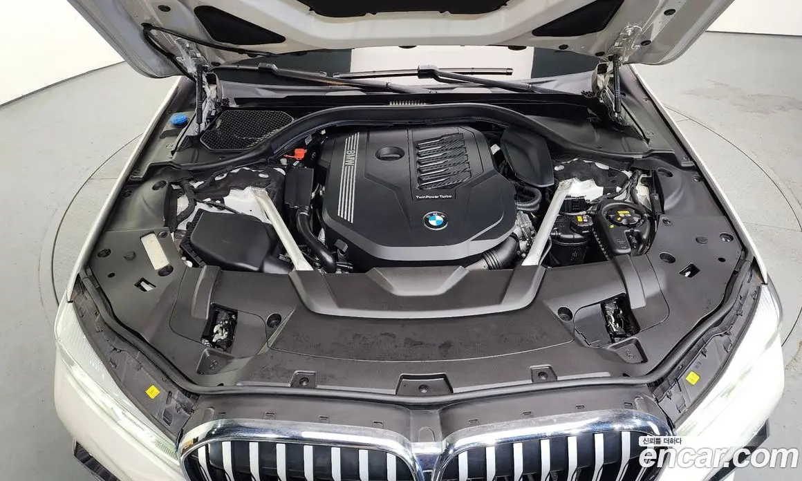 BMW 7 серия 2020 3.0 автомат (гидро), фото 6