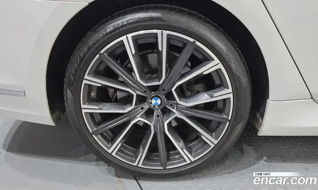 BMW 7 серия 2020 3.0 автомат (гидро), миниатюра 7
