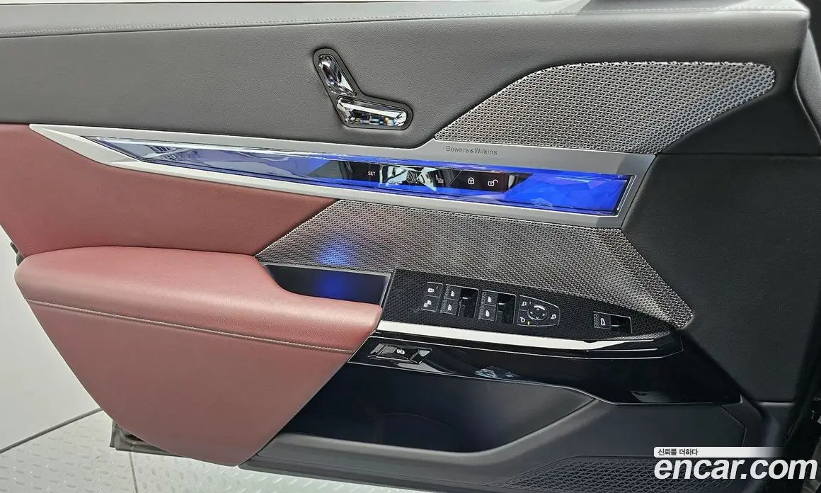 BMW 7 серия 2023 3.0 автомат (гидро), фото 14
