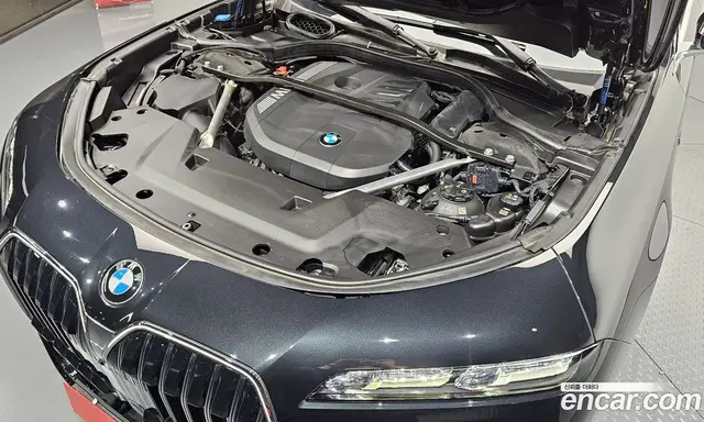 BMW 7 серия 2023 3.0 автомат (гидро), миниатюра 6