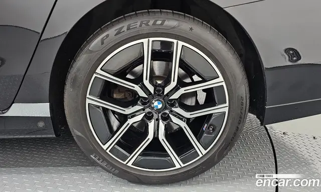 BMW 7 серия 2023 3.0 автомат (гидро), миниатюра 7