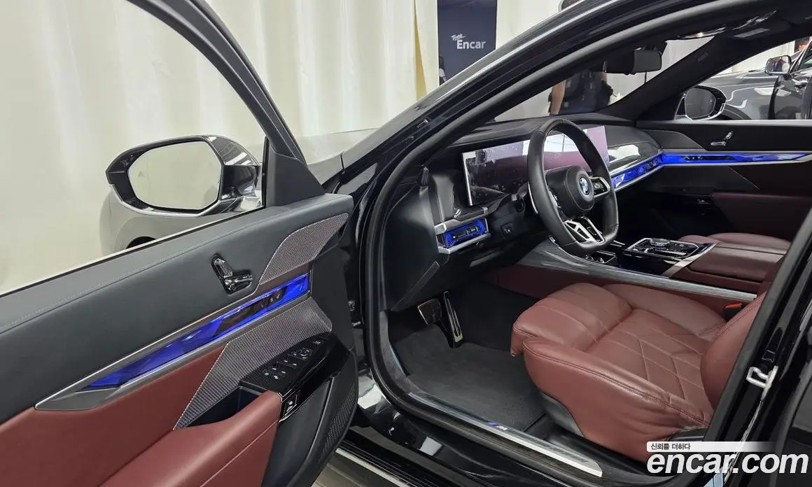 BMW 7 серия 2024 3.0 автомат (гидро), фото 13