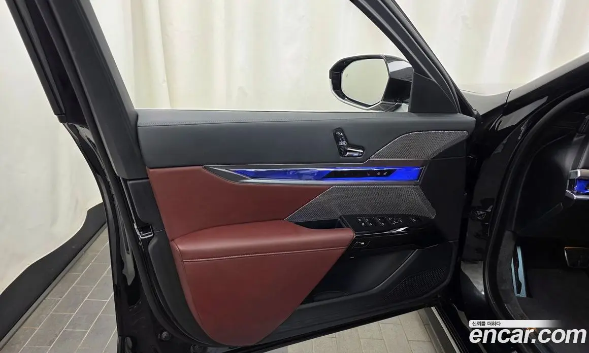 BMW 7 серия 2024 3.0 автомат (гидро), фото 14