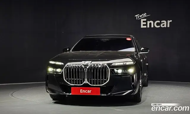 BMW 7 серия 2024 3.0 автомат (гидро), миниатюра 3