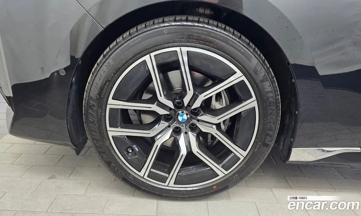 BMW 7 серия 2024 3.0 автомат (гидро), фото 5