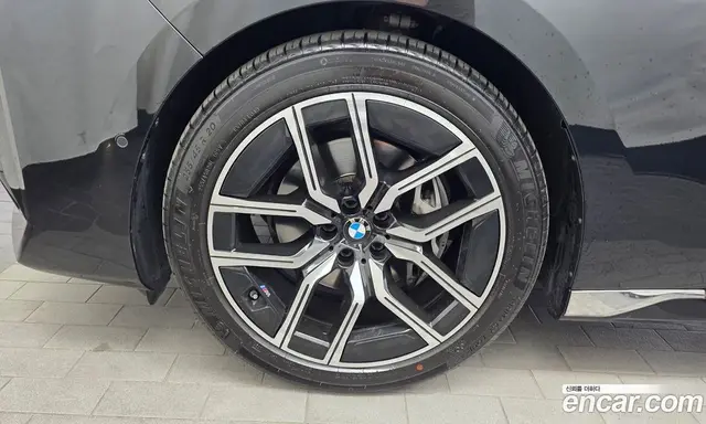 BMW 7 серия 2024 3.0 автомат (гидро), миниатюра 5