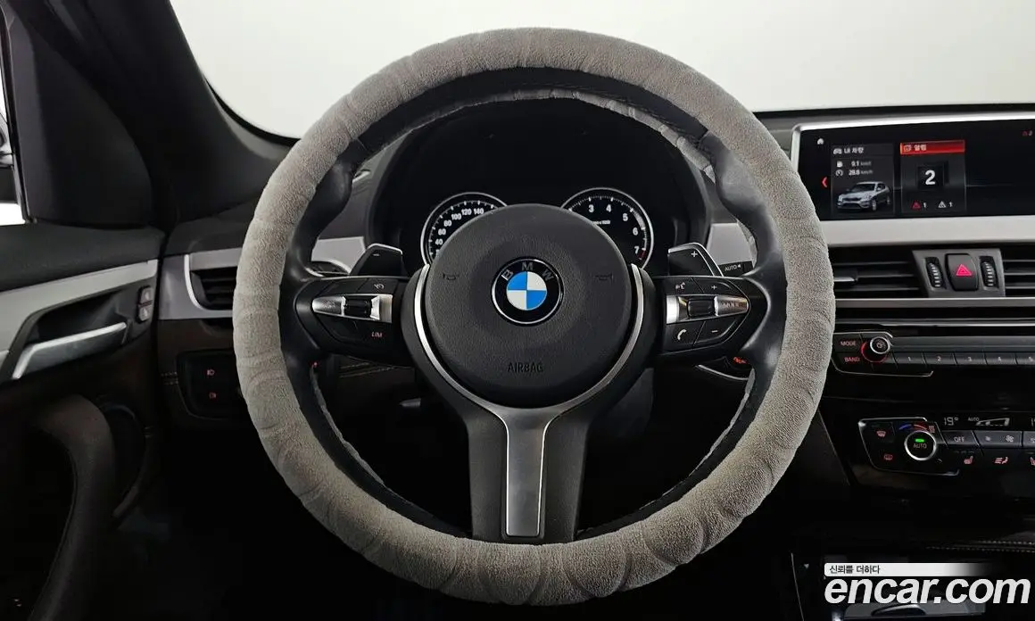 BMW X1 2021 2.0 автомат (гидро), фото 19