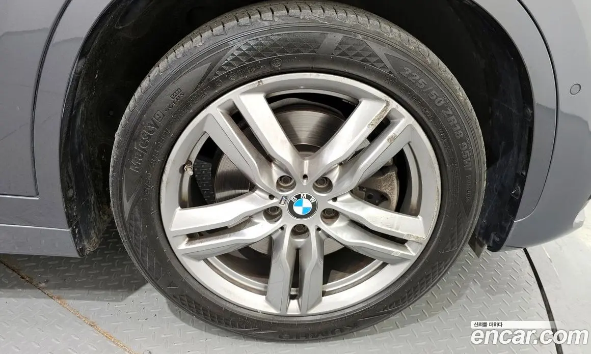 BMW X1 2021 2.0 автомат (гидро), фото 7