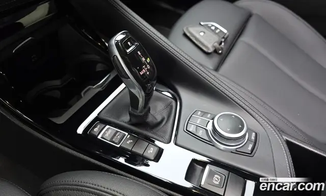 BMW X2 2021 2.0 автомат (гидро), миниатюра 12