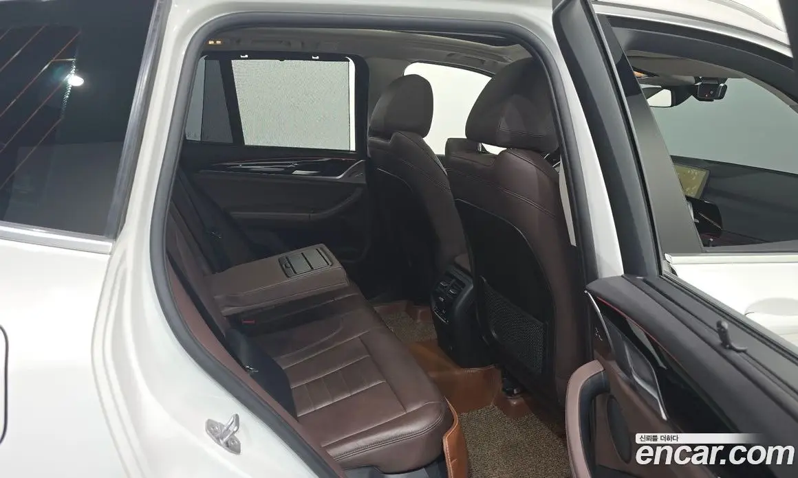 BMW X3 2018 2.0 автомат (гидро), фото 17