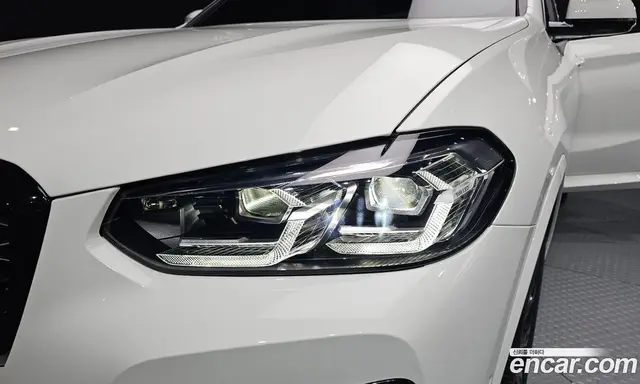 BMW X4 2025 2.0 автомат (гидро), миниатюра 8 BMW X4 2025 2.0 автомат (гидро), миниатюра 8