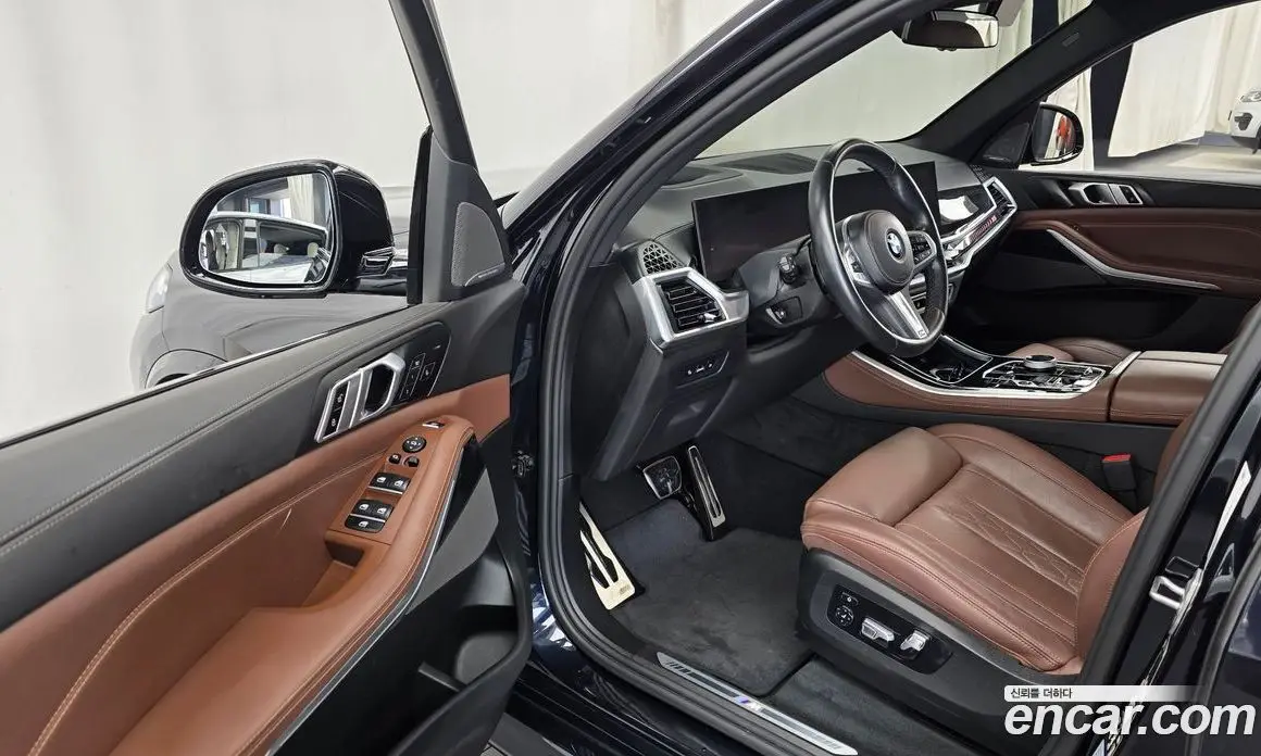 BMW X5 2023 3.0 автомат (гидро), фото 13