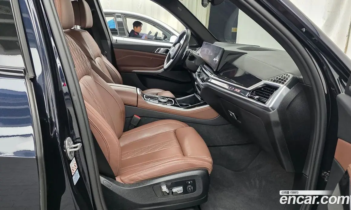 BMW X5 2023 3.0 автомат (гидро), фото 16