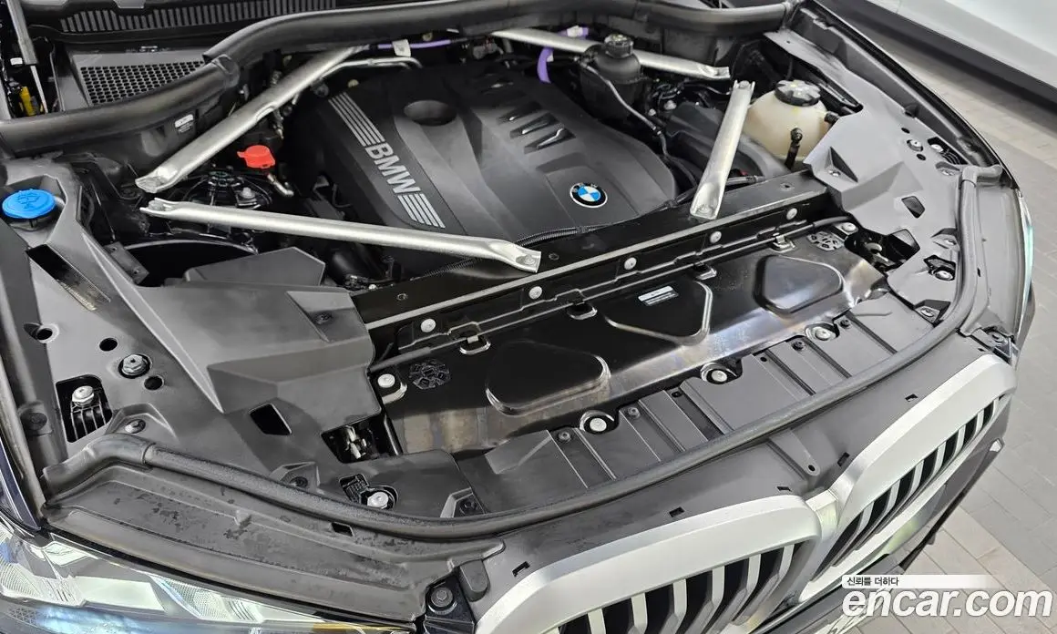 BMW X5 2023 3.0 автомат (гидро), фото 6