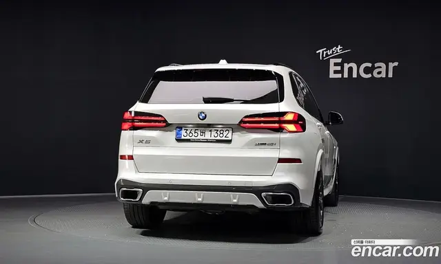 BMW X5 2025 3.0 автомат (гидро), миниатюра 3