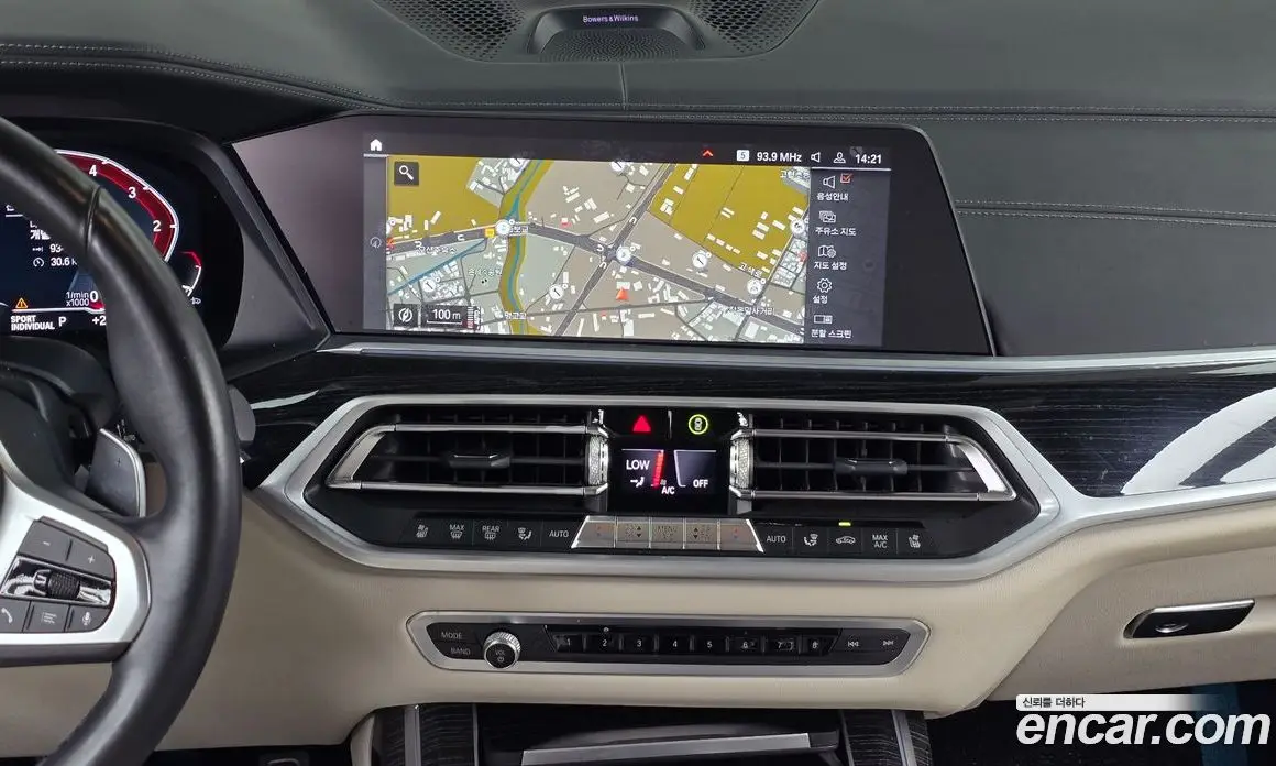 BMW X7 2021 3.0 автомат (гидро), фото 18