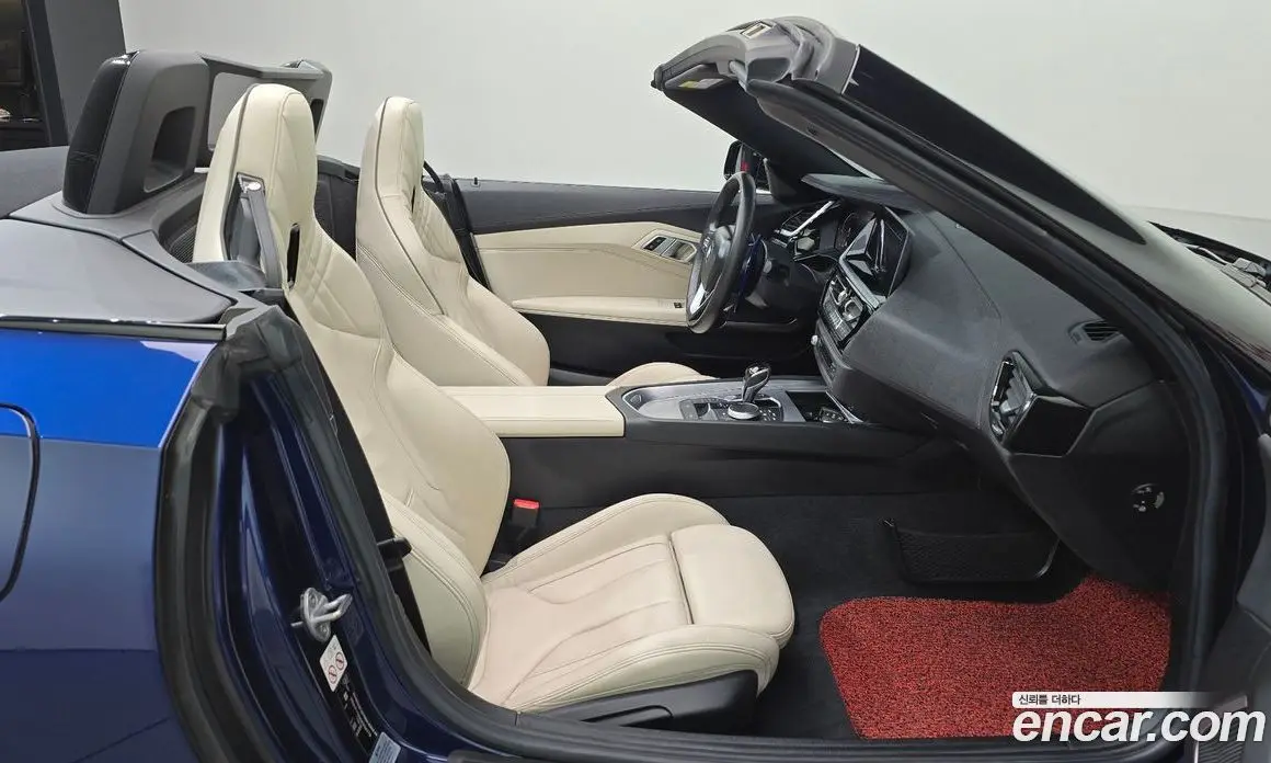 BMW Z4 2019 2.0 автомат (гидро), фото 16 BMW Z4 2019 2.0 автомат (гидро), фото 16