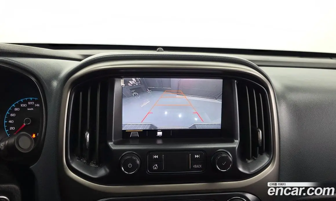 Chevrolet Colorado 2022 3.6 автомат (гидро), фото 17