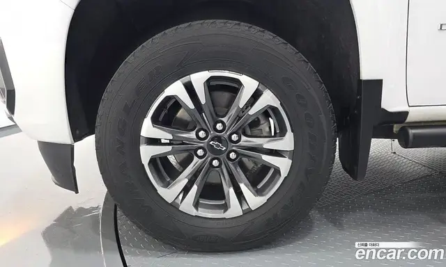 Chevrolet Colorado 2022 3.6 автомат (гидро), миниатюра 5