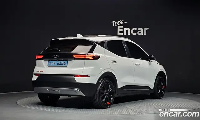 Chevrolet 볼트 EUV 2022 0.2 автомат (гидро), миниатюра 2