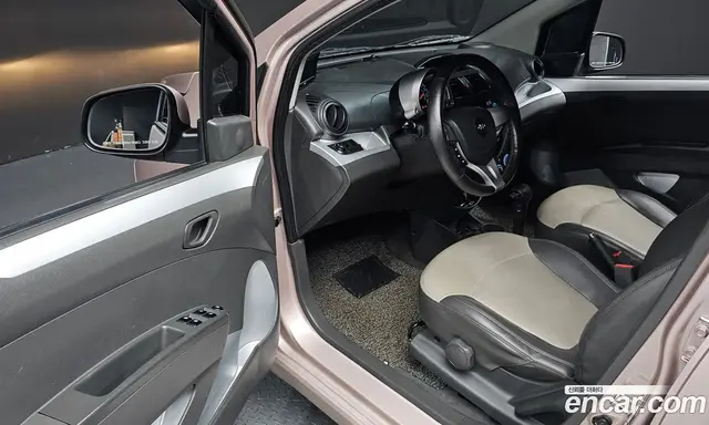 Chevrolet Spark 2012 1.0 автомат (гидро), миниатюра 12